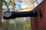 latarka-czolowa-katowa-armytek-wizard-c2-pro-max-zasilanie-akumulatorowe