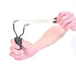 mala-proca-do-strzelania-z-kul-do-zanecania-ryb