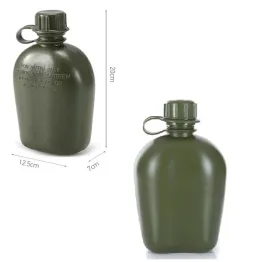 manierka-pojemnik-turystyczny-butelka-na-poligon