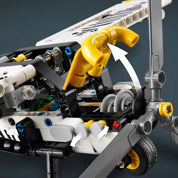 lego-42198-technic-samolot-transportowy-minimalny-wiek-dziecka-8