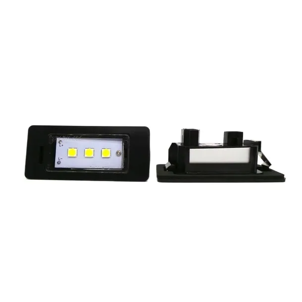 bmw-e90-e91-e92-e93-lampka-rejestracji-led-2sz-stan-nowy