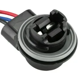 gniazdo-p27w-7w-3157-3057