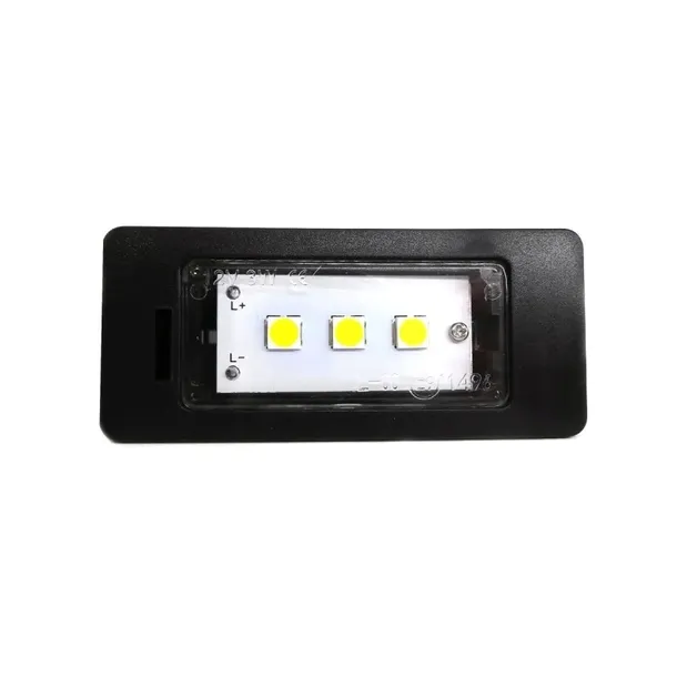 bmw-e90-e91-e92-e93-lampka-rejestracji-led-2sz-producent-czesci-motoledy