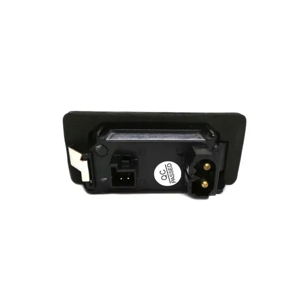 bmw-e82-e88-e90-e91-lampka-rejestracji-led-2szt-stan-nowy-producent-czesci-motoledy