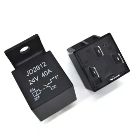przekaznik-uniwersalny-24v-4-pin