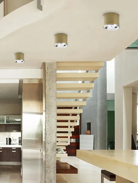 oprawa-natynkowa-tuba-zlota-do-1x-ar111-gu10-rodzaj-gwintu-gu10