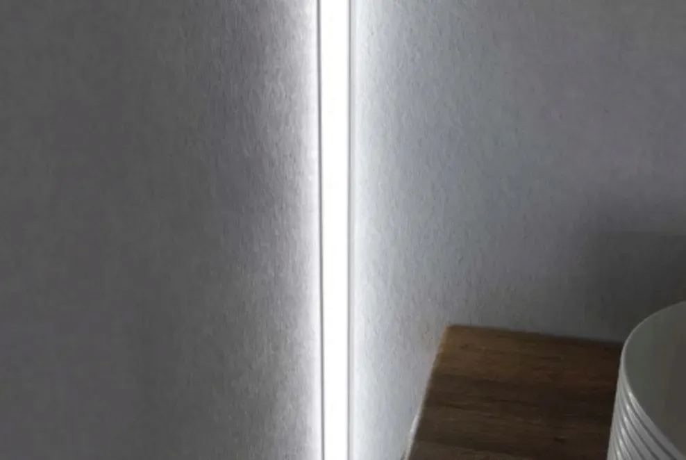 profil-led-p14-3-bialy-wpuszczany-szeroki-do-gk-2m