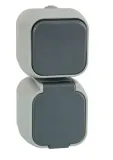 wlacznik-schodowy-simple-i-gniazdo-schuko-ip54-stan-nowy