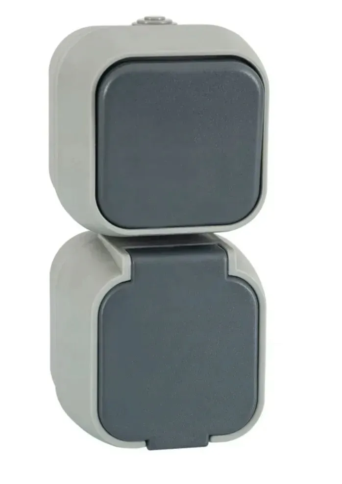 wlacznik-schodowy-simple-i-gniazdo-schuko-ip54