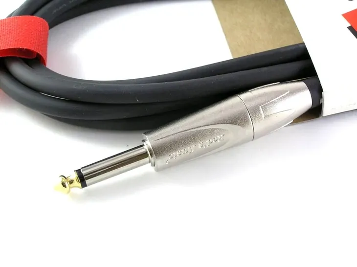 reds-gc1150bx-kabel-gitarowy-5m-stan-nowy-rodzaj-gitarowy-z-wtykami-prostymi