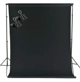 zestaw-do-tla-215x170cm-tlo-czarne-16x25m-fizelina-na-tulei-2-klipsy