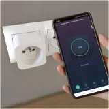 inteligentne-gniazdko-programator-czasowy-watomierz-bolec-wifi-tuya-smart-komunikacja-wifi