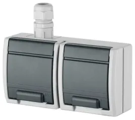 gniazdo-pojedyncze-z-uziemieniem-szare-2x2p-z-ip65