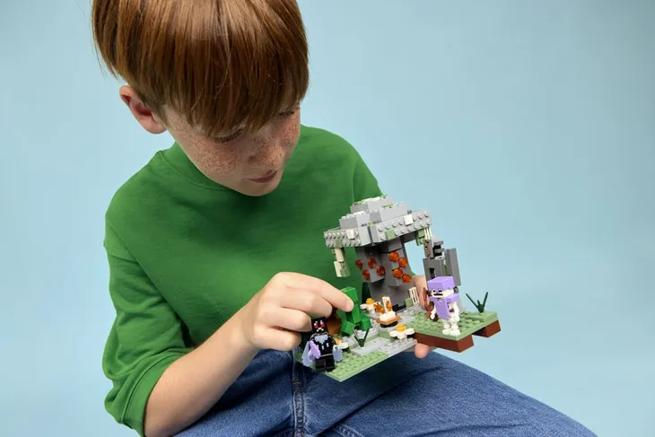lego-minecraft-blady-ogrod