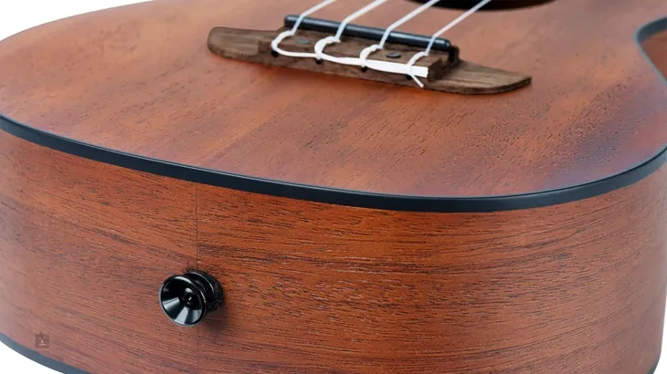 ortega-ru4mm-ukulele-koncertowe-model-ru4mm