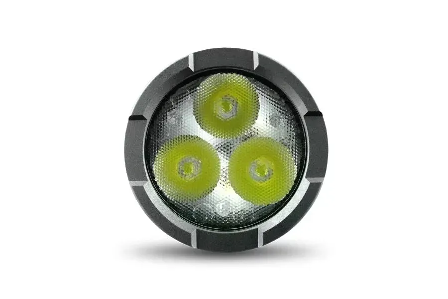 latarka-reczna-edc-everactive-fl-3300r-luminator-stan-nowy