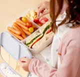 b-box-sniadaniowka-lunchbox-feeling-peachy-2000ml-bbox-pojemnosc-2000-ml