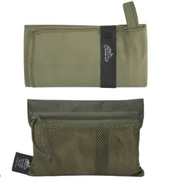 helikon-recznik-szybkoschnacy-field-towel-75x125cm-lekki-worek-olive