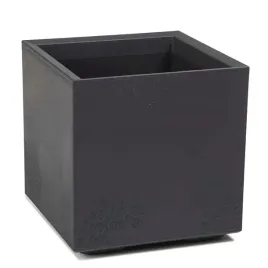 donica-do-domu-duza-kwadratowa-imitujaca-beton-na-kolkach-doniczka-ozdobna