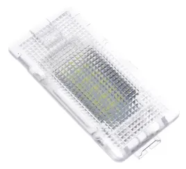 lampka-led-wnetrza-bagaznika-bmw-e87-e60-e84-e90