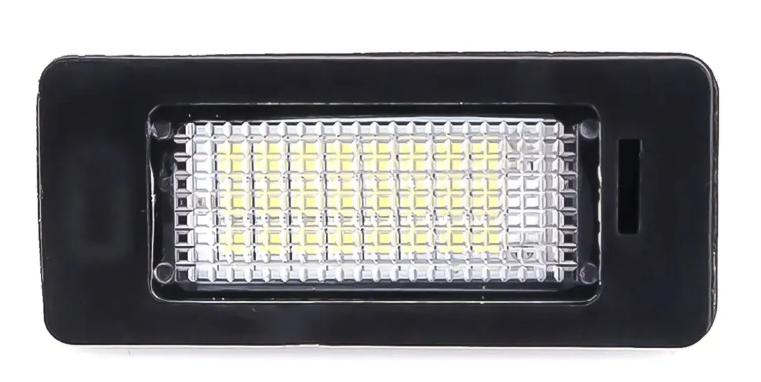 zestaw-2x-lampki-led-oswietlenie-tablicy-bmw-e60-e61-e90-e91-e70-e71-e84-stan-nowy