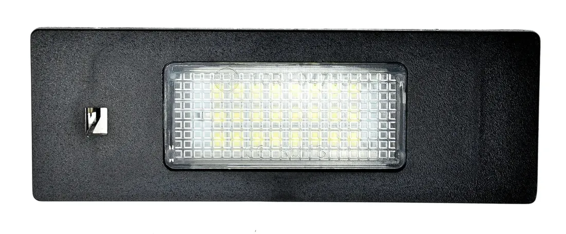led-podswietlenie-tablicy-bmw-e81-e87-e63-e64-f20-stan-nowy