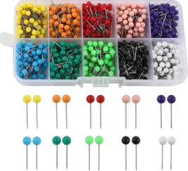 1000x-pinezki-igly-do-tablic-kolorowe-zestaw-do-biura-domu-szkoly-pudelko