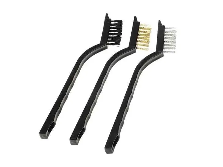 zestaw-detailingowy-19-elem-producent-carmotion