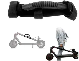 uchwyt-raczka-do-przenoszenia-hulajnogi-motus-scooty-8-5-motus-scooty-10