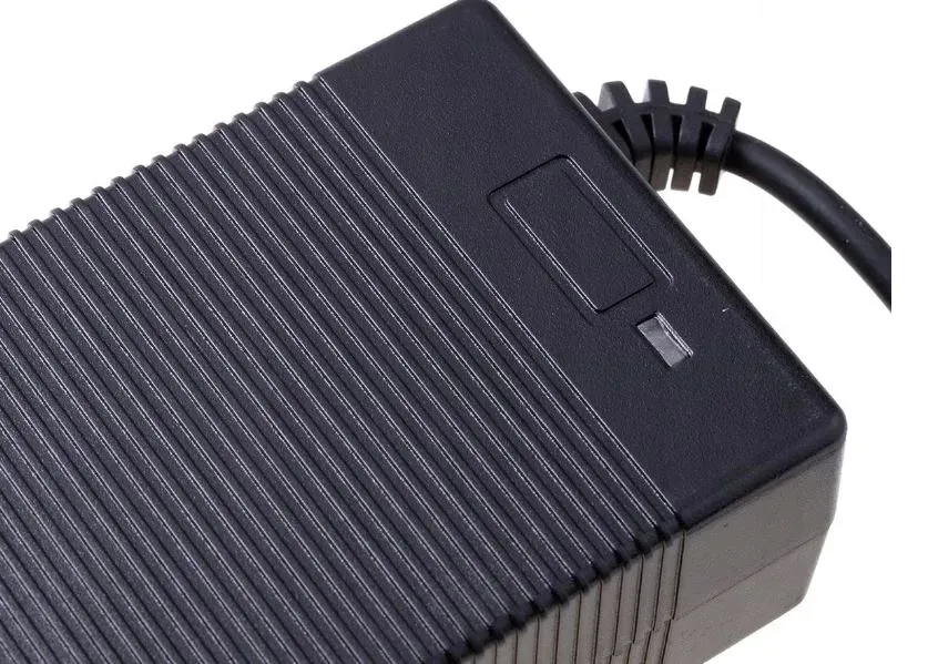 ladowarka-42v-2a-do-ninebot-max-g30-stan-nowy