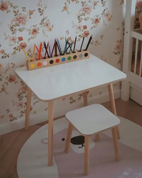krzeselko-dla-dzieci-biale-taboret-25-cm-kolor-bialy