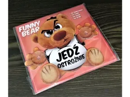 tabliczka-przyssawka-na-szybe-auta-jedz-ostroznie