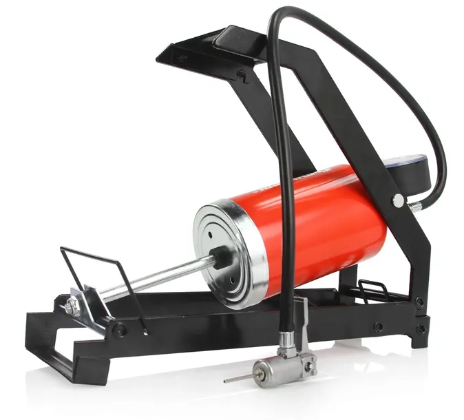 pompka-nozna-rowerowa-samochodowa-koncowk-manometr-kod-producenta-m82006-stan-nowy