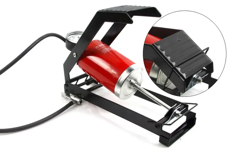 pompka-nozna-rowerowa-samochodowa-koncowk-manometr-kod-producenta-m82006-stan-nowy-marka-mar-pol