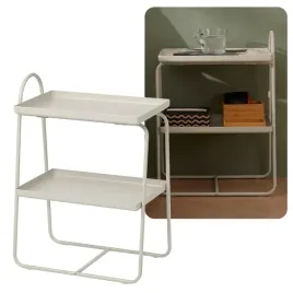 lekki-przenosny-stolik-nocny-obok-lozka-jasnobezowy-do-malego-pokoju