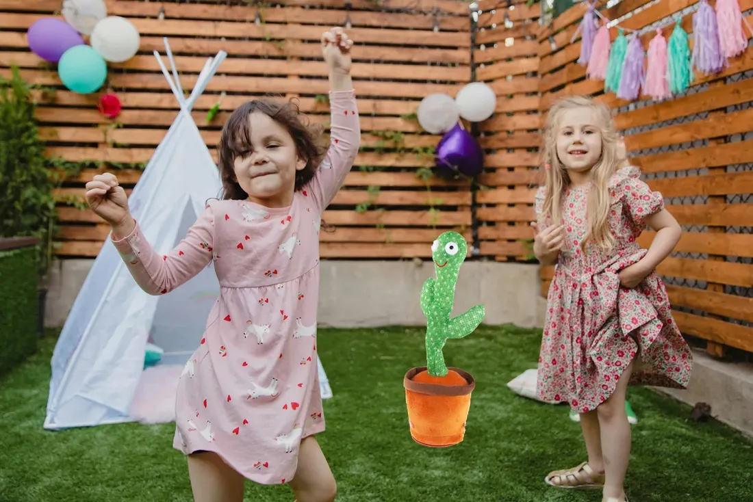 tg71293-kaktus-spiewajacy-tanczacy-led-powtarza-zabwkowy-smieszny-impreza-s-stan-nowy