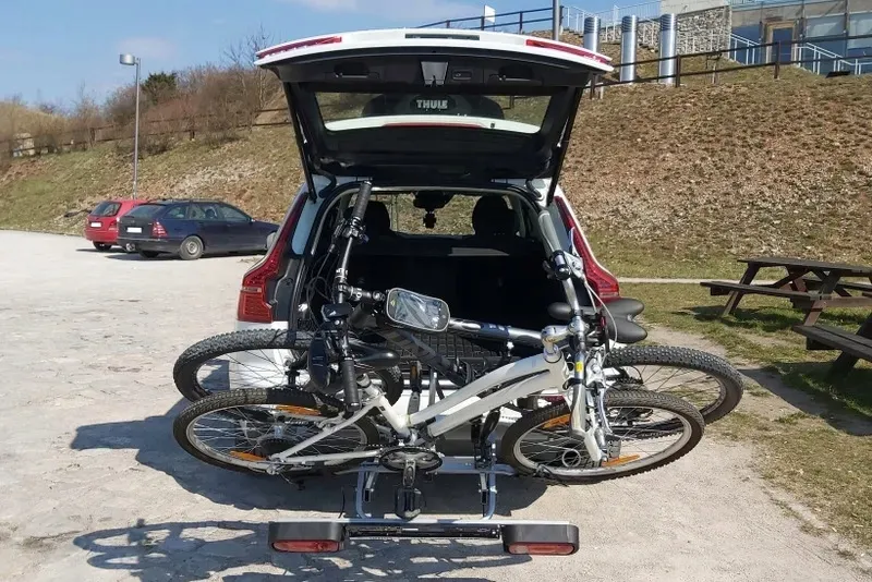 platforma-rowerowa-amos-tytan-2-plus-na-2-rowery