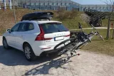 platforma-rowerowa-amos-tytan-2-plus-na-2-rowery-typ-uchwytu-platforma