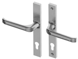 wala-klamka-do-drzwi-pcv-alu-rozstaw-92-srebrna-ral9006