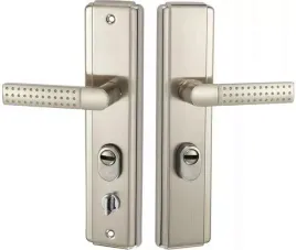 klamka-do-drzwi-chinskich-1812k-rozstaw-68mm-prawa