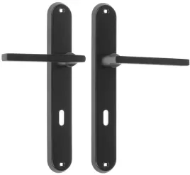 gamet-czarna-matowa-klamka-classico-72mm-na-klucz