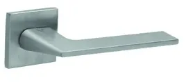 vds-klamka-icon-fit-r67-kwadratowa-chrom-szczotkow