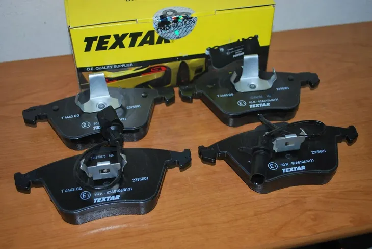 textar-klocki-przod-audi-a4-a6-b6-b7-c6-jakosc-czesci-zgodnie-z-gvo-q-oryginal-z-logo-producenta-czesci-oem-oes
