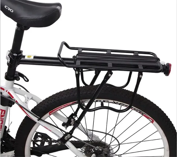 uniwersalny-bagaznik-rowerowy-tylny-aluminium-50kg-odblask-szosowy-gorski-material-dominujacy-aluminium