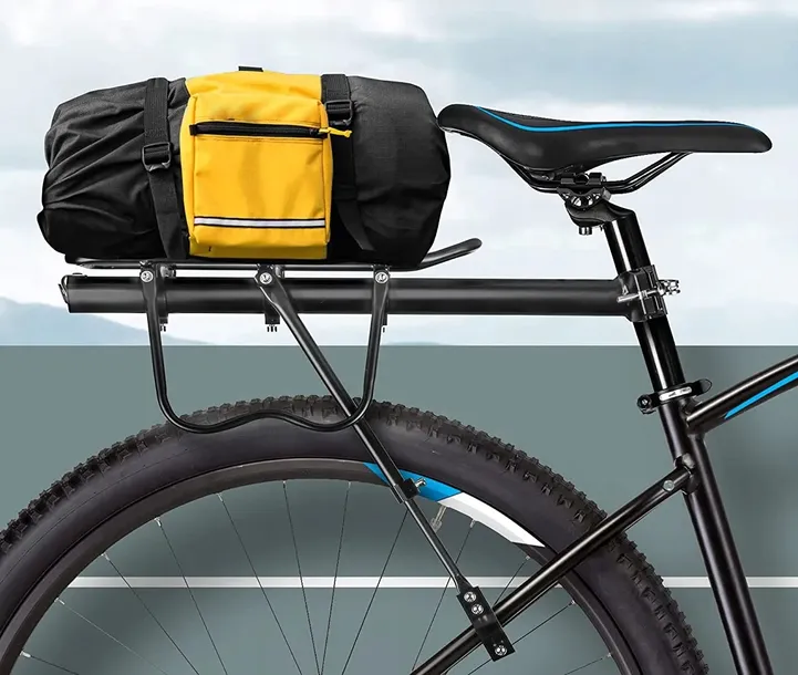 uniwersalny-bagaznik-rowerowy-tylny-aluminium-50kg-odblask-szosowy-gorski-obciazenie-maksymalne-50-kg