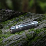 latarka-edc-fenix-e35r-usb-c-3100-lm-cechy-dodatkowe-klips-do-mocowania-kurzoodpornosc-ladowanie-usb-linka-mocujaca-o-ring-wodoodpornosc-wstrzasoodpornosc