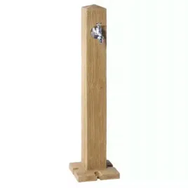 dekoracyjny-punkt-poboru-wody-wood-jasne-drewno