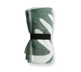 innowacyjny-recznik-bambusowy-monstera-lullalove-plaza-wakacje