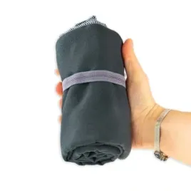 recznik-szybkoschnacy-na-silownie-basen-plaza-wakacje