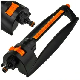 zraszacz-wahadlowy-na-waz-ogrodow-regulowany-waz-zraszacz-240m2